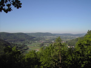 Blick von der Windburg auf Hohenstadt